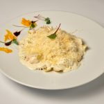 Уж венеція farfale z lososem Банош з бринзою і шкварками 300/40/30г