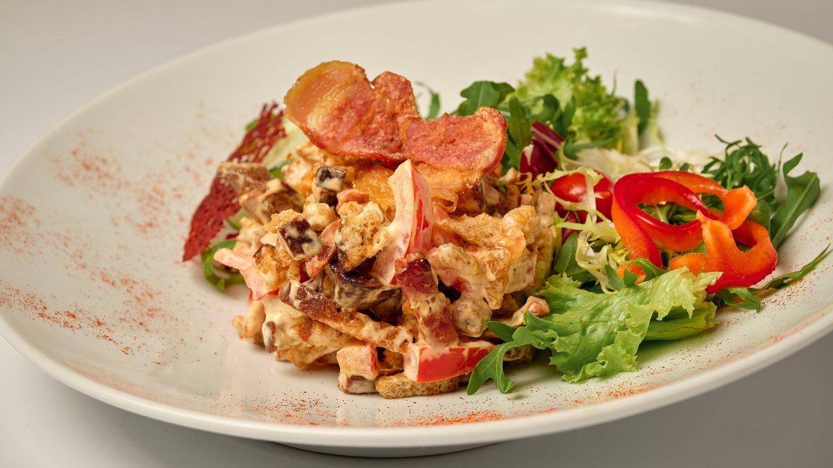 Уж венеція pechinkovyj Салат з курячою печінкою (теплий) 230г